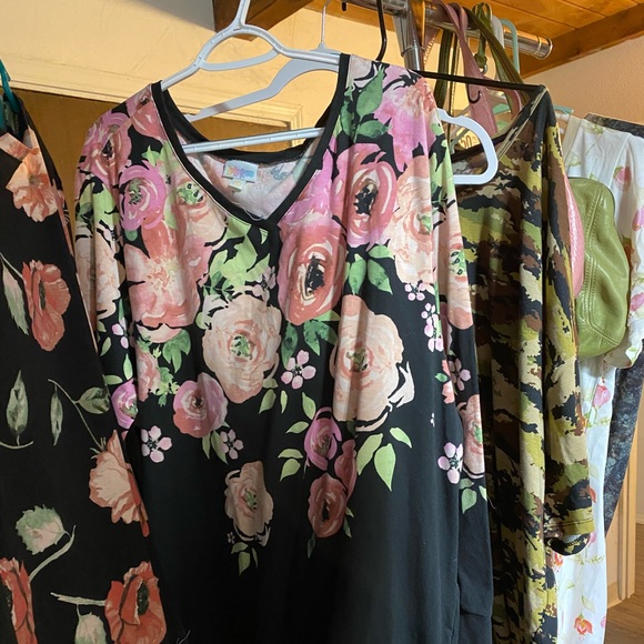 Shirt - Picture 2 of 2